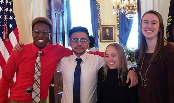 group of UIU undergrads visiting the White House